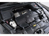 4.0L V型8気筒DOHCツインターボ+モーター、エンジン:558ps/74.4kgm モーター:22ps/25.5kgm、全長&times;全幅&times;全高mm 5210&times;2030&times;1840mm、車両重量 2840kg