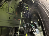お車を安心してお乗りいただく為には、足回りの定期点検が欠かせません。サービスサポート(有償保証)では無料点検もご提供しており、安心のカーライフをお過ごしいただけるサポート体制が整っています。