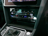 メーカー直営認定中古 1オーナ 禁煙車 LEDライト 純正ナビ ブルートゥース接続 カープレイアンドロイドオート対応 デジタルコックピット アダプティブクルーズ オートトランクゲート スマートキースペア有