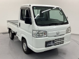 自社整備工場で点検整備をおこなってからお渡ししています。車検が残っている場合は『12ヶ月点検整備』を、車検整備付きの場合は『車検整備』をおこないます。整備費用は車両本体価格に含まれています。