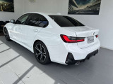 【展示場について】九州エリア最大級の展示場常時30台以上のBMWを展示しております。入庫する予定車両やNET掲載が間に合っていない車両も御座いますので是非一度お問い合わせ下さい。