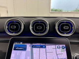 メルセデス・ベンツの定める厳しい基準をクリアしたお車のみをご案内させて頂きます。「認定中古車」は納車前整備がポイントです。販売するに相応しい車両の選定と、納車前整備に力を注いでおります。