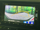 【バックカメラ】駐車時に後方がリアルタイム映像で確認できます。大型商業施設や立体駐車場での駐車時や、夜間のバック時に大活躍!運転スキルに関わらず、今や必須となった装備のひとつです!
