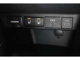 HDMI入力端子ソケット装備!寒い日も快適♪シートヒーター装備!USB端子ソケット装備!