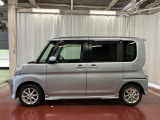【スマートアシストI搭載車】 衝突回避支援ブレーキ機能(対車両)、誤発信抑制制御機能などの機能で安全な運転をサポートします。