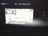ドライブレコーダーの映像も映す事が可能です。