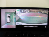 アラウンドビューモニターで車庫入れも空から見ている様に駐車できラクラクです。