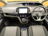セレナ 1.2 e-POWER ハイウェイスターV 