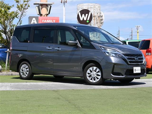 セレナ 2.0 XV 修復歴無し