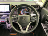 【純正革巻きステアリング】上質な革を使用することで、手にしっかり馴染みとても運転しやすいハンドルです♪