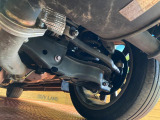 お車を安心してお乗りいただく為には、足回りの定期点検が欠かせません。サービスサポート(有償保証)では無料点検もご提供しており、安心のカーライフをお過ごしいただけるサポート体制が整っています。