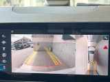 ●バックカメラ:不安な駐車もこれで安心!レーンアシスト付きなので狭い箇所での駐車もラクラクです!