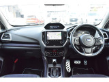 スバル認定中古車は商品として並べる前に、車の内装や外装、またエンジンルーム内もクリーニングをして御座います。さらに室内のにおいの除去と除菌をする光触媒スプレーを施工いたします。