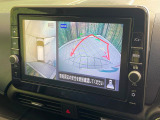 【アラウンドビューモニター】専用のカメラにより、上から見下ろしたような視点で360度クルマの周囲を確認することができます☆死角部分も確認しやすく、狭い場所での切り返しや駐車もスムーズに行えます。
