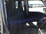 それぞれの分野のプロがお車の悩みや疑問に親身になって対応させていただきます。