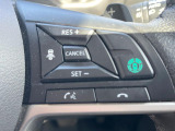 【三菱e-Assist】走行中に前方の車両等を認識し、衝突しそうな時は警報とブレーキで衝突回避と被害軽減をアシスト。より安全にドライブをお楽しみいただけます。