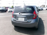 バックモニター付きですので、駐車が苦手な方でも安心です。