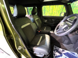 運転席シート廻りは使用感も少なく、良好な状態となっています。丁寧に使われていたことがよくわかりますね。