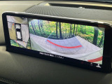 【360&deg;ビューモニター】専用のカメラにより、上から見下ろしたような視点で360度クルマの周囲を確認することができます☆死角部分も確認しやすく、狭い場所での切り返しや駐車もスムーズに行えます。