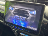 【BIG-X11インチナビ】人気の大画面BIG-Xナビを装備。専用設計で車内の雰囲気にマッチ!ナビ利用時のマップ表示は見やすく、テレビやDVDは臨場感がアップ!いつものドライブがグッと楽しくなります♪