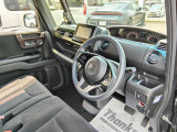 当社の車は、安さにも品質にも自信があります!その理由は、当社の新車販売店の下取りがメインの商品ですので、中間業者を挟まず、直接お客様に商品を提供できるシステムです!ぜひ価格と品質を見にご来店下さい!!