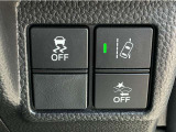 先進の安全運転支援システムHonda SENSINGです!●衝突軽減ブレーキ ●歩行者事故低減ステアリング●ACC●車線維持支援システム●路外逸脱抑制機能●誤発進抑制機能●先行車発進お知らせ機能