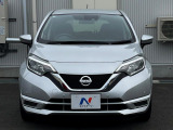 弊社では、全車『修復歴なし』のお車のみ取り扱っております。専任バイヤーによる厳選した仕入れの後、入庫後の車両チェックを行い、ネクステージが認定した高品質な中古車をご提供しております。