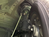 お車を安心してお乗りいただく為には、足回りの定期点検が欠かせません。サービスサポート(有償保証)では無料点検もご提供しており、安心のカーライフをお過ごしいただけるサポート体制が整っています。
