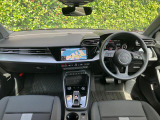 Audiのインテリアはエクステリア同様、優れたデザイン性とクオリティ、そして機能性を兼ね備えております。