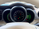 気になるお車がありましたら右の電話番号から直接お店にお問い合わせください。支払方法から車両情報、状態までなんでもご説明させて頂きます。スタッフ一同ご連絡お待ちしております。