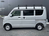 後席窓はプライバシーガラスが付いて紫外線カットです
