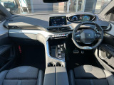3008 GT ハイブリッド4 4WD 