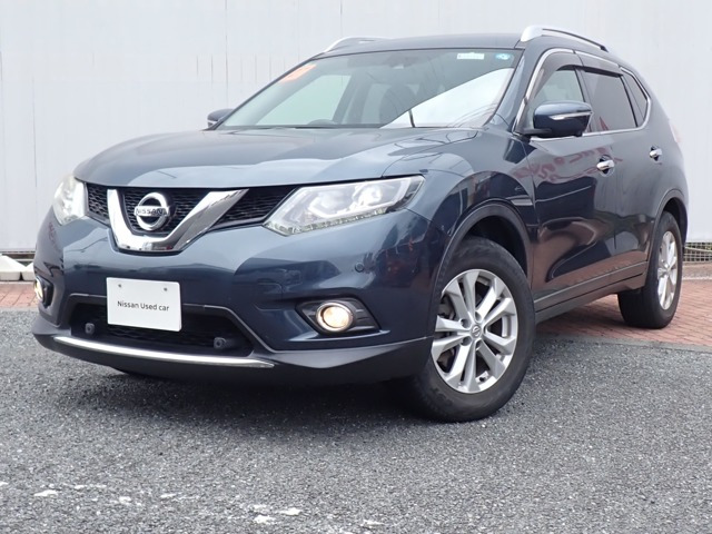 エクストレイル 2.0 20X エマージェンシーブレーキパッケージ 4WD 3列車 