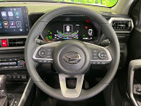 【ステアリングスイッチ】運転中、前方から目線をそらすことなく、オーディオ等の操作が可能な便利機能!安心&快適なドライブを演出してくれます♪