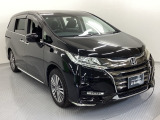 自社整備工場で点検整備をおこなってからお渡ししています。車検が残っている場合は『12ヶ月点検整備』を、車検整備付きの場合は『車検整備』をおこないます。整備費用は車両本体価格に含まれています。