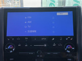 【Bluetooth】ナビゲーションと携帯電話/スマートフォンをBluetooth接続することができます。接続するとハンズフリーで使用することができるので、とても便利です。