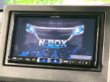 【ナビゲーション】目的地までしっかり案内してくれる使いやすいナビ。Bluetooth接続すればお持ちのスマホやMP3プレイヤーの音楽を再生可能!毎日の運転がさらに楽しくなります!!