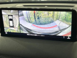 【360&deg;ビューモニター】専用のカメラにより、上から見下ろしたような視点で360度クルマの周囲を確認することができます☆死角部分も確認しやすく、狭い場所での切り返しや駐車もスムーズに行えます。