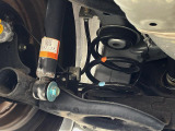 お車を安心してお乗りいただく為には、足回りの定期点検が欠かせません。サービスサポート(有償保証)では無料点検もご提供しており、安心のカーライフをお過ごしいただけるサポート体制が整っています。