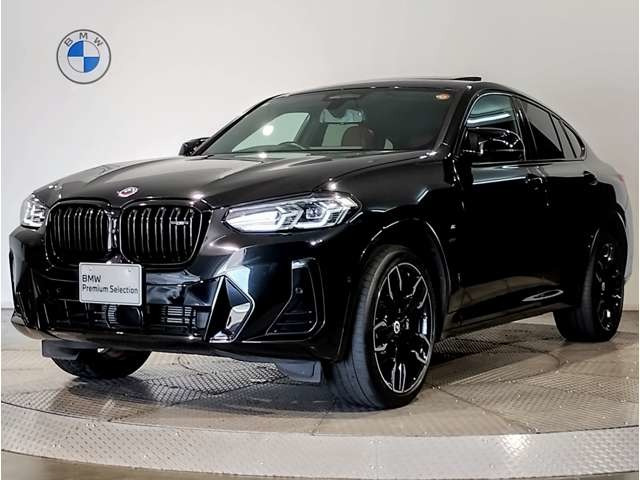 X4 M40i 4WD