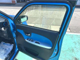 【届出(登録)済未使用車とは】自動車の分類では「新車」「中古車」この2種類しかありません。走行距離が100km未満かつ初度登録または初度届出された車両を「届出(登録)済未使用車」と呼んでいます。