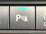 【クリアランスソナー】バンパーに付いたセンサーが障害物を検知!一定の距離に近づくとアラートで教えてくれます♪狭い駐車スペースや車庫入れ時も安心ですね☆