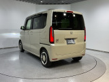 ご納車までの期間ですが、県内のお客様は1、2週間、県外のお客様は2、3週間ほどでご納車が可能となります。但し、書類の状況によっては多少の前後もありますので、その際には何卒ご了承下さい。