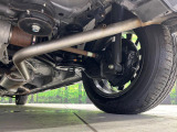 お車を安心してお乗りいただく為には、足回りの定期点検が欠かせません。サービスサポート(有償保証)では無料点検もご提供しており、安心のカーライフをお過ごしいただけるサポート体制が整っています。