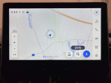 ディスプレイオーディオ搭載車です(T-コネクトナビ)!Bluetoothも付いていますし、フルセグでテレビも視聴出来ます(ナビゲーション契約期間R11年12月)