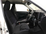 見通しのよいすっきりとした視界で、誰でも運転しやすいです。運転のしやすさは疲れにくさにも繋がりますよ♪
