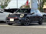 走行少ない!車検令和10年3月!タッチパネル式HDDナビ!バックカメラ!GPロゴ付18インチアルミ!JCWスポーツブレーキ!ドライビングアシスト!パーキングアシスト!