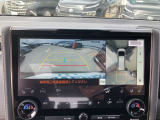 バックカメラも装備され運転をサポ-ト致します。駐車が苦手な方でも後ろが見えますので心配ございません!一度使ったら手放せません。