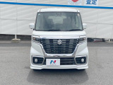 弊社では、全車『修復歴なし』のお車のみ取り扱っております。専任バイヤーによる厳選した仕入れの後、入庫後の車両チェックを行い、ネクステージが認定した高品質な中古車をご提供しております。