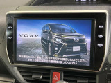 【純正10型ナビ】人気の純正ナビを装備。オーディオ機能も充実しており、Bluetooth接続すればお持ちのスマホやMP3プレイヤーの音楽を再生可能!毎日の運転がさらに楽しくなります!!